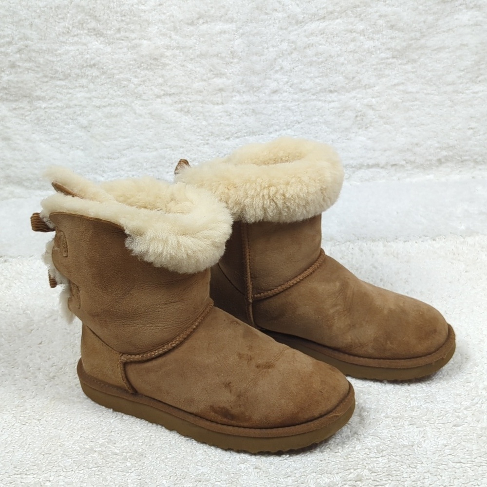 UGG Shearling Ankle Boots Womens 8 Tan Suede Flats Shoes - Picture 12 of 12